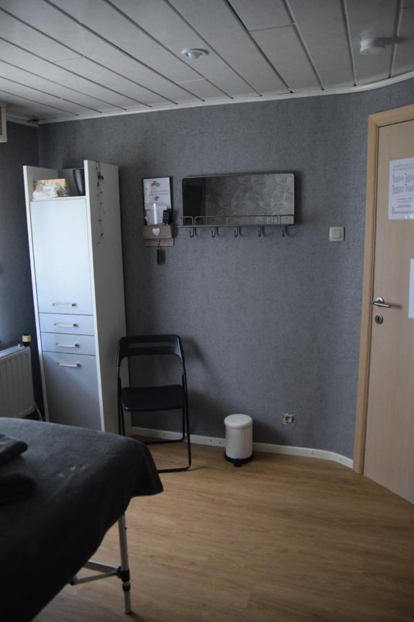 Diepenbeek B&B Jo - Li מראה חיצוני תמונה