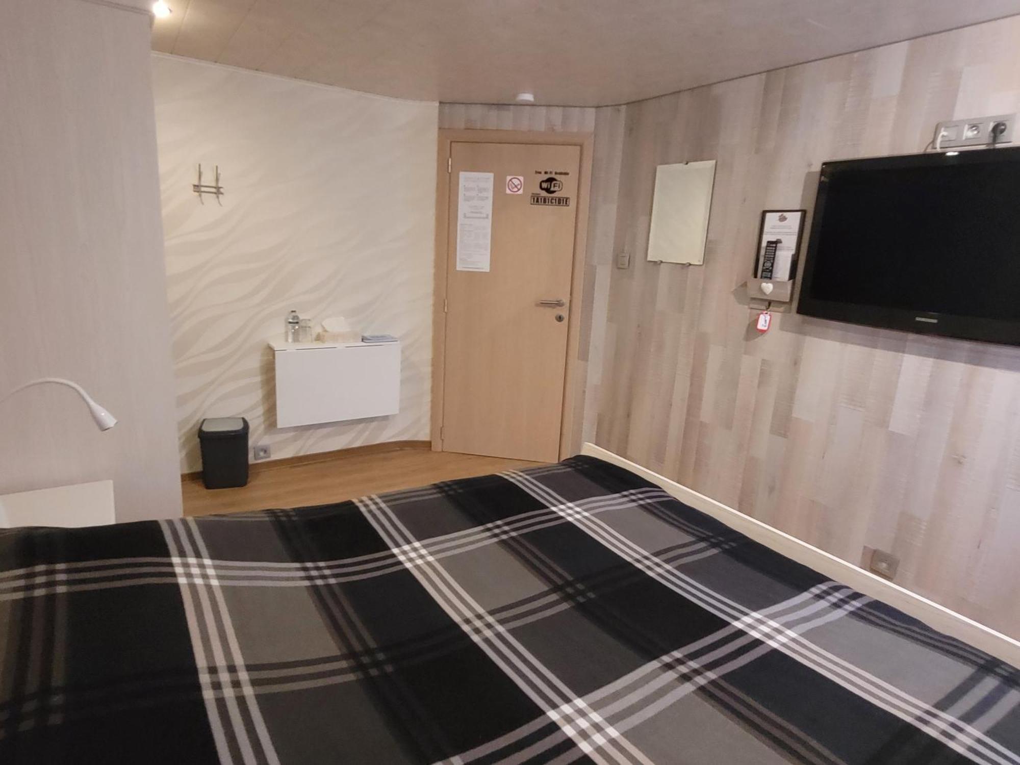 Diepenbeek B&B Jo - Li מראה חיצוני תמונה